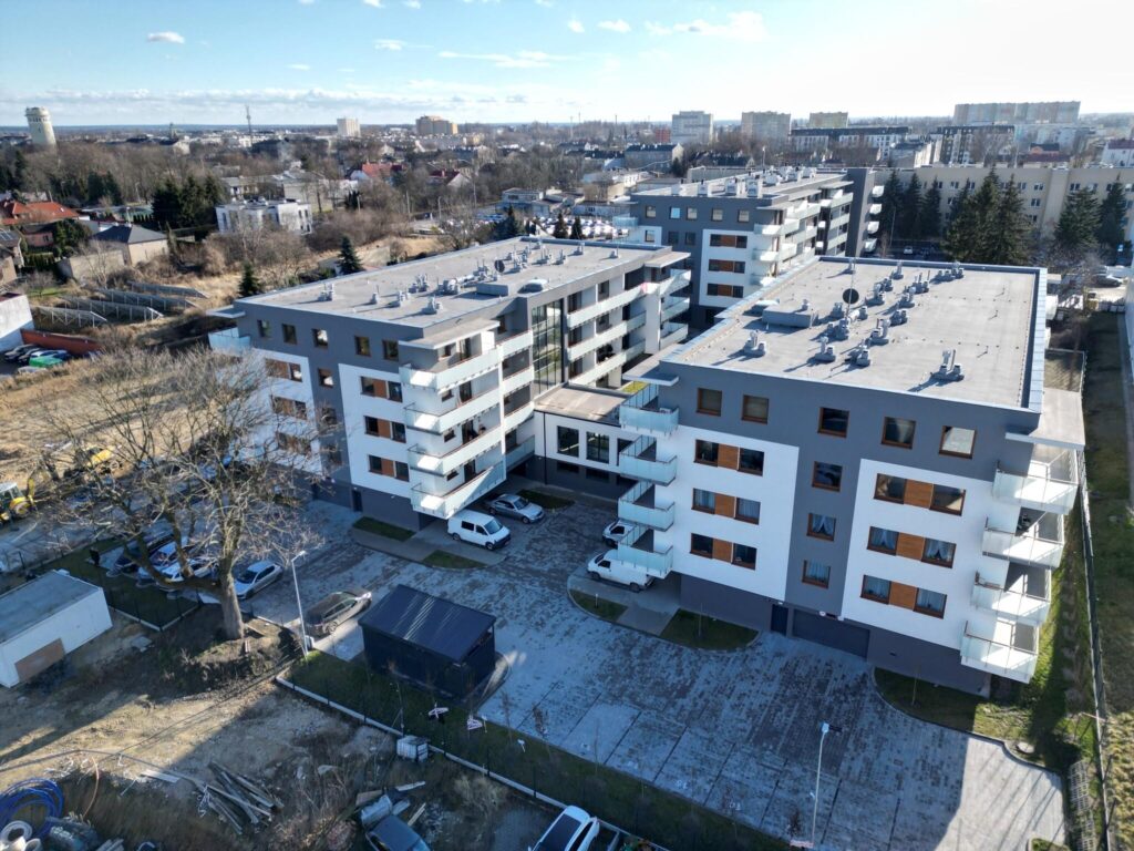 Nowe Sady 79 m2, dwa balkony, miejsce parkingowe - zdjęcie 3