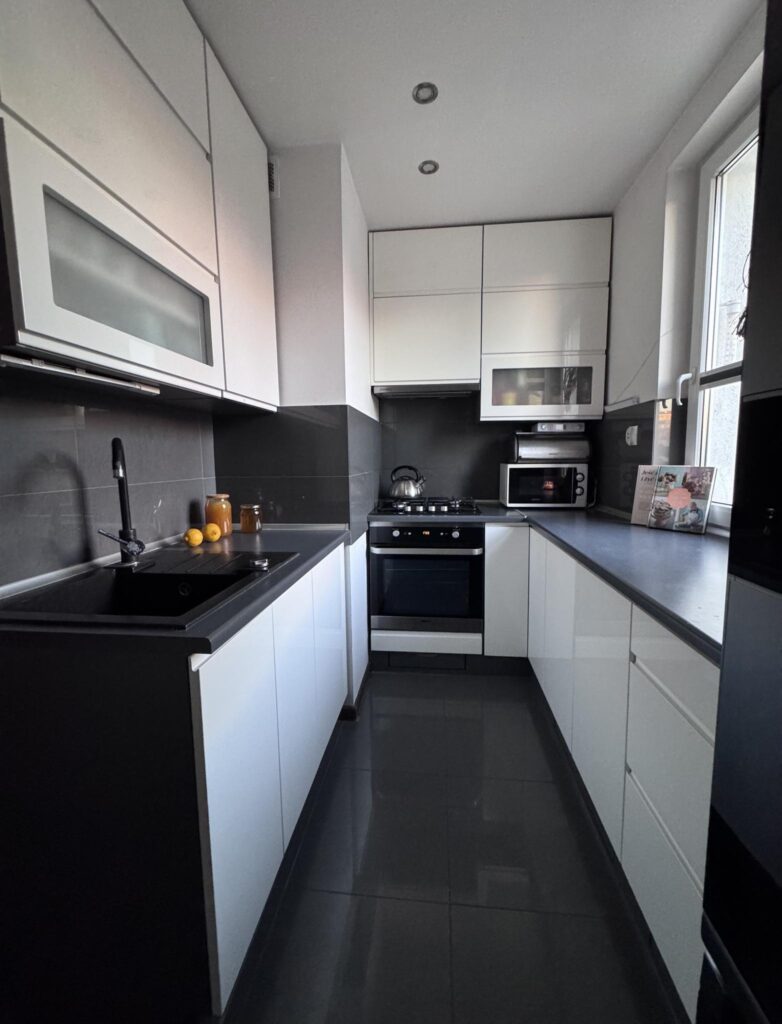 !Kościerzyna! 2pokoje !44,47m²!Świetna lokalizacja - zdjęcie 1