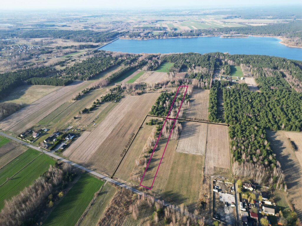 Dwie działki w pobliżu zalewu w Cieszanowicach - zdjęcie 1