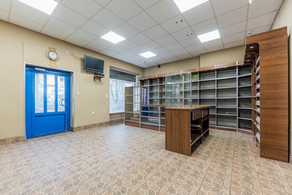 Lokal handlowo-usługowy na wynajem - Zielonka - zdjęcie 8
