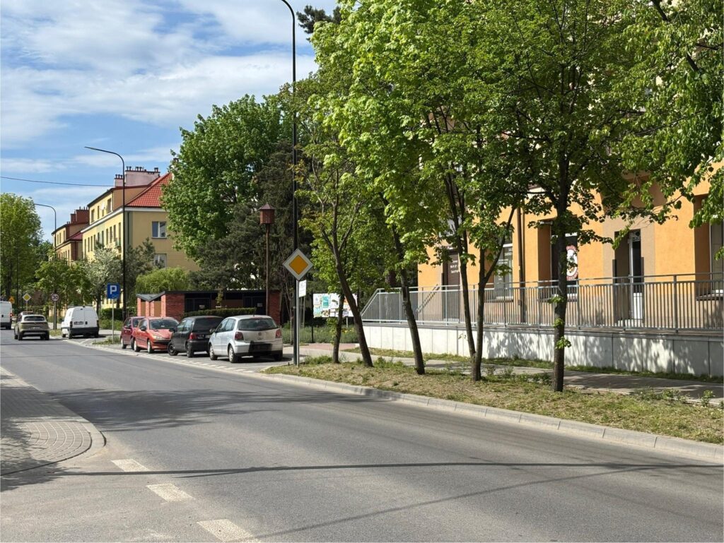 Lokal handlowo-usługowy na wynajem - Zielonka - zdjęcie 3