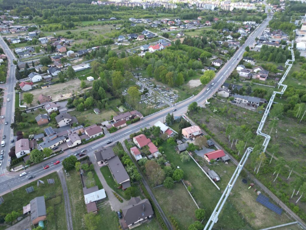 Działka z zabudowaniami - zdjęcie 7