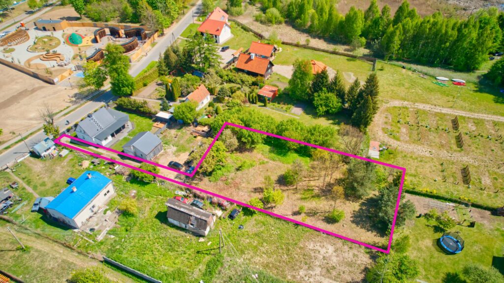 Działka nad Jeziorem Orzysz, przy plaży gminnej. - zdjęcie 2