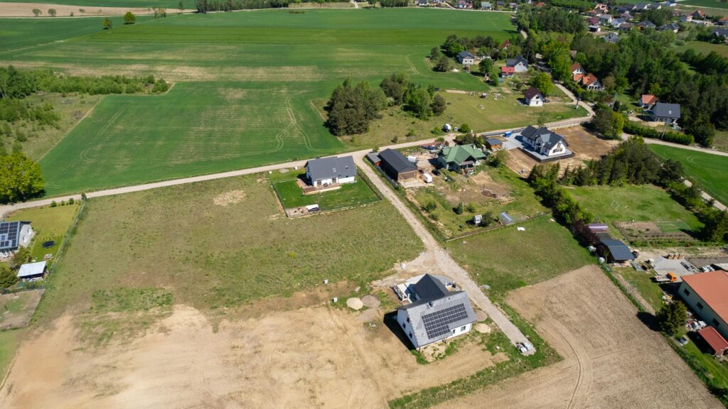 Działka budowlana – 250 m2 zabudowy ! - zdjęcie 9