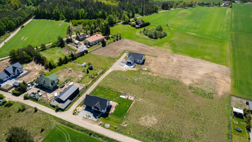 Działka budowlana – 250 m2 zabudowy ! - zdjęcie 16
