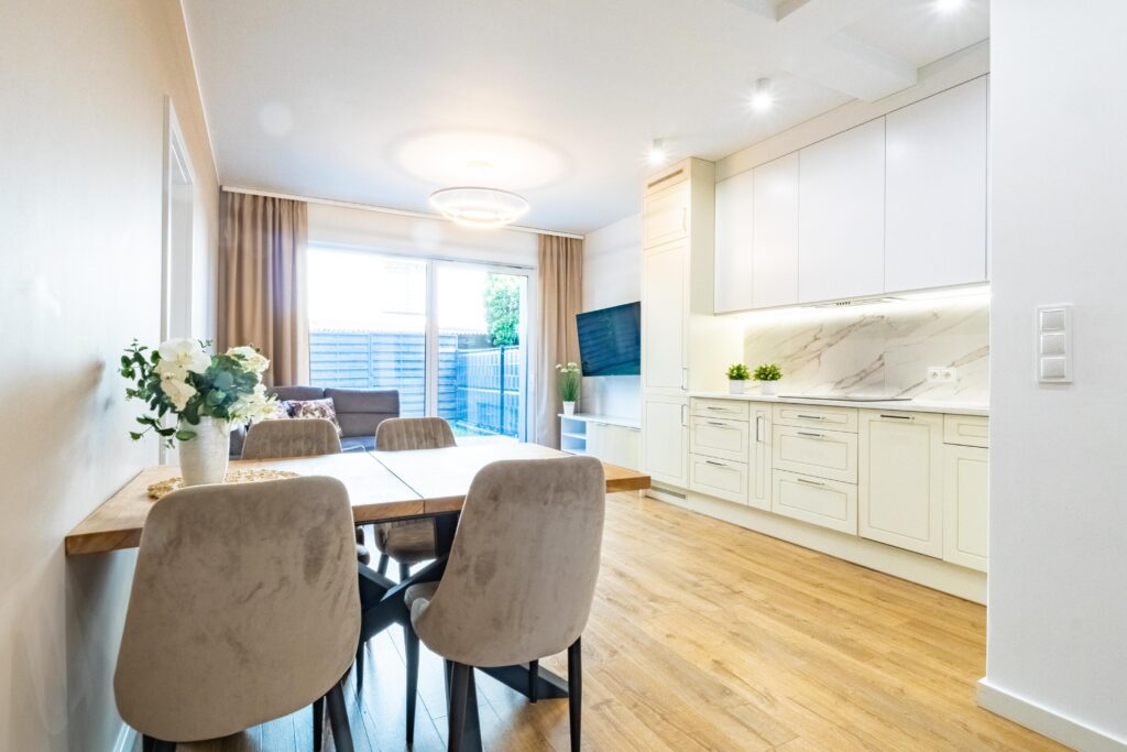 Apartament z ogródkiem, stan idealny, Wawer! - zdjęcie 3
