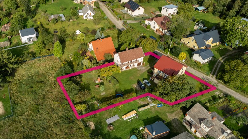 Nadmorski dom! Do zamieszkania lub inwestycji! - zdjęcie 2