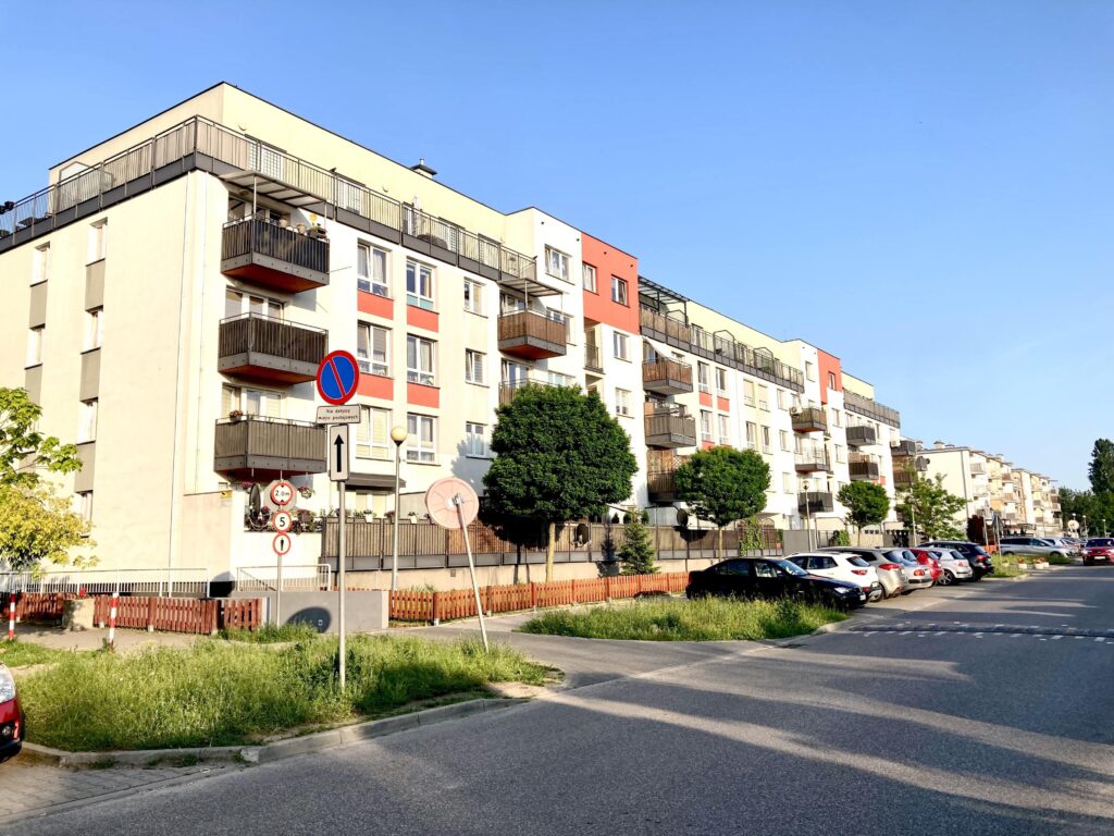 2-pokoje, loggia, blok 2016 r. z windą - zdjęcie 9