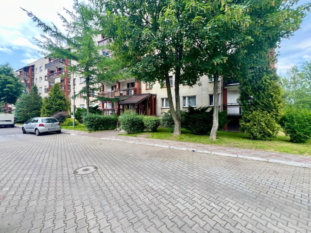 Komfortowe 3 pokoje w atrakcyjnej lokalizacji - zdjęcie 16