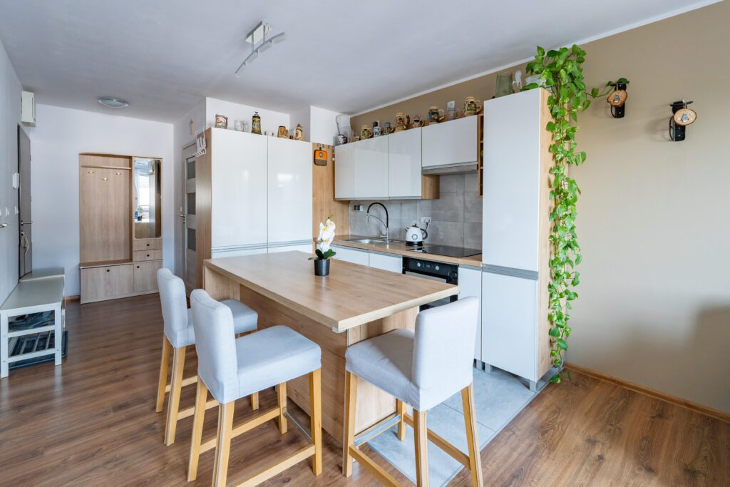 2 pokoje, garderoba, balkon, do wprowadzenia - zdjęcie 5