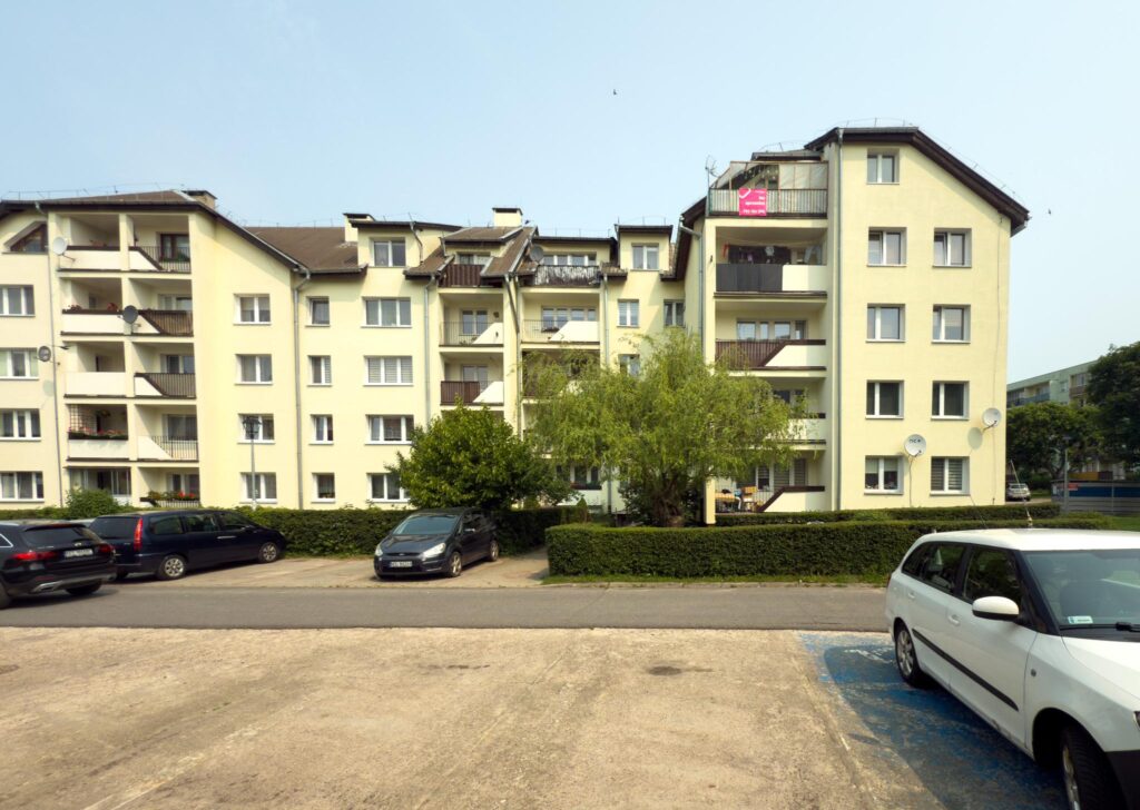Mieszkanie z antresolą i balkonem w Olsztynku - zdjęcie 12