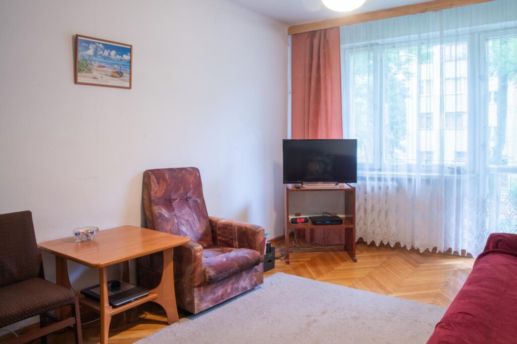 Okazja ! 2 pokoje do remontu w centrum Radomia - zdjęcie 2