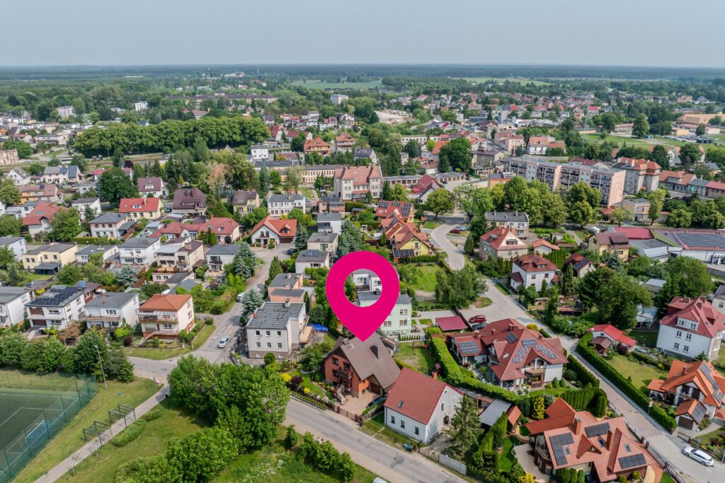 Dom blisko jeziora z wyposażeniem od zaraz - zdjęcie 45