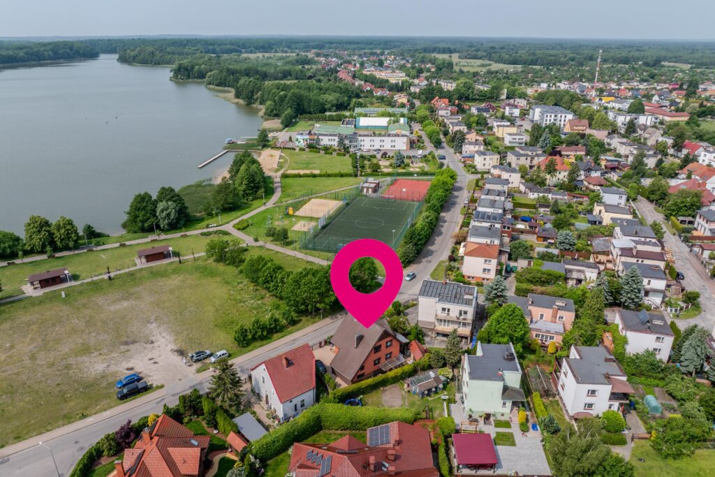 Dom blisko jeziora z wyposażeniem od zaraz - zdjęcie 46