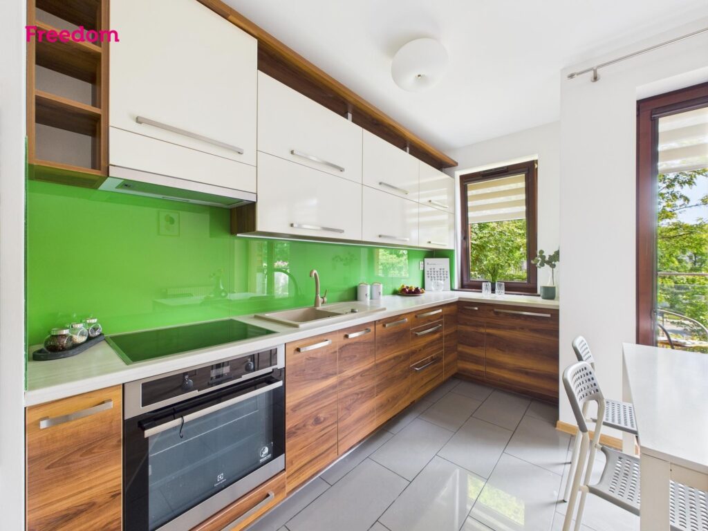 Komfortowe 2 pokoje - balkon, cisza, zieleń - zdjęcie 1