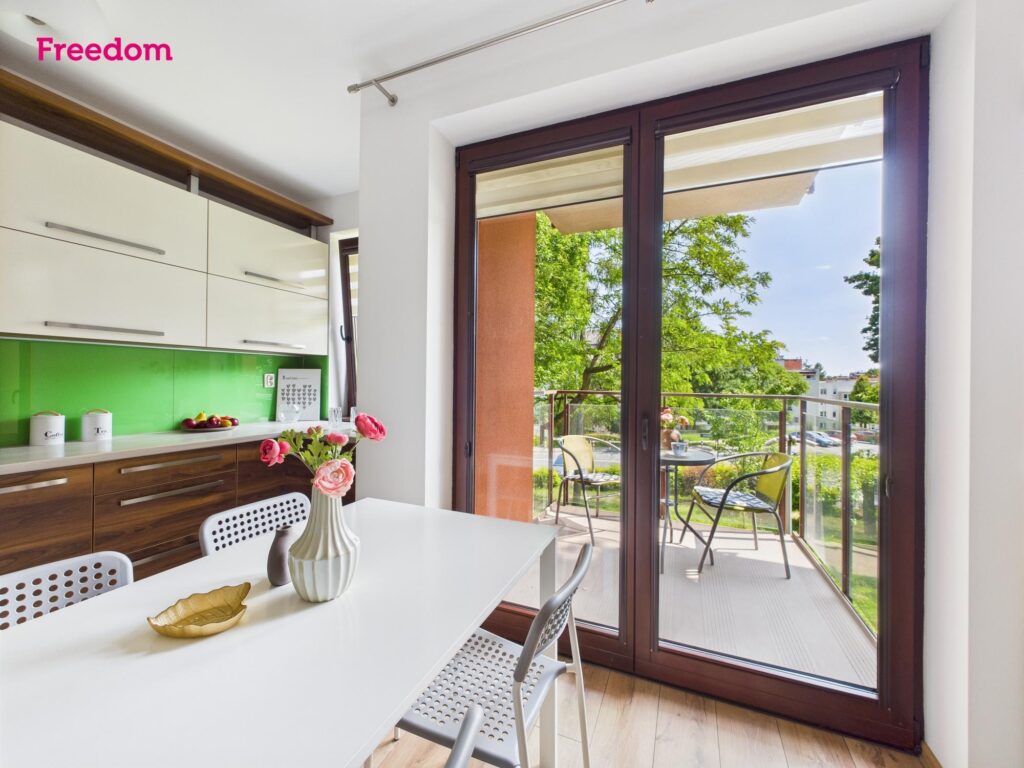 Komfortowe 2 pokoje - balkon, cisza, zieleń - zdjęcie 7