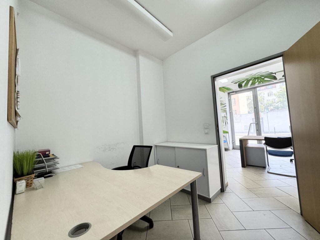 Lokal 25 m2, Rynek Śródecki ! - zdjęcie 9